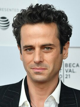 Luke Kirby
